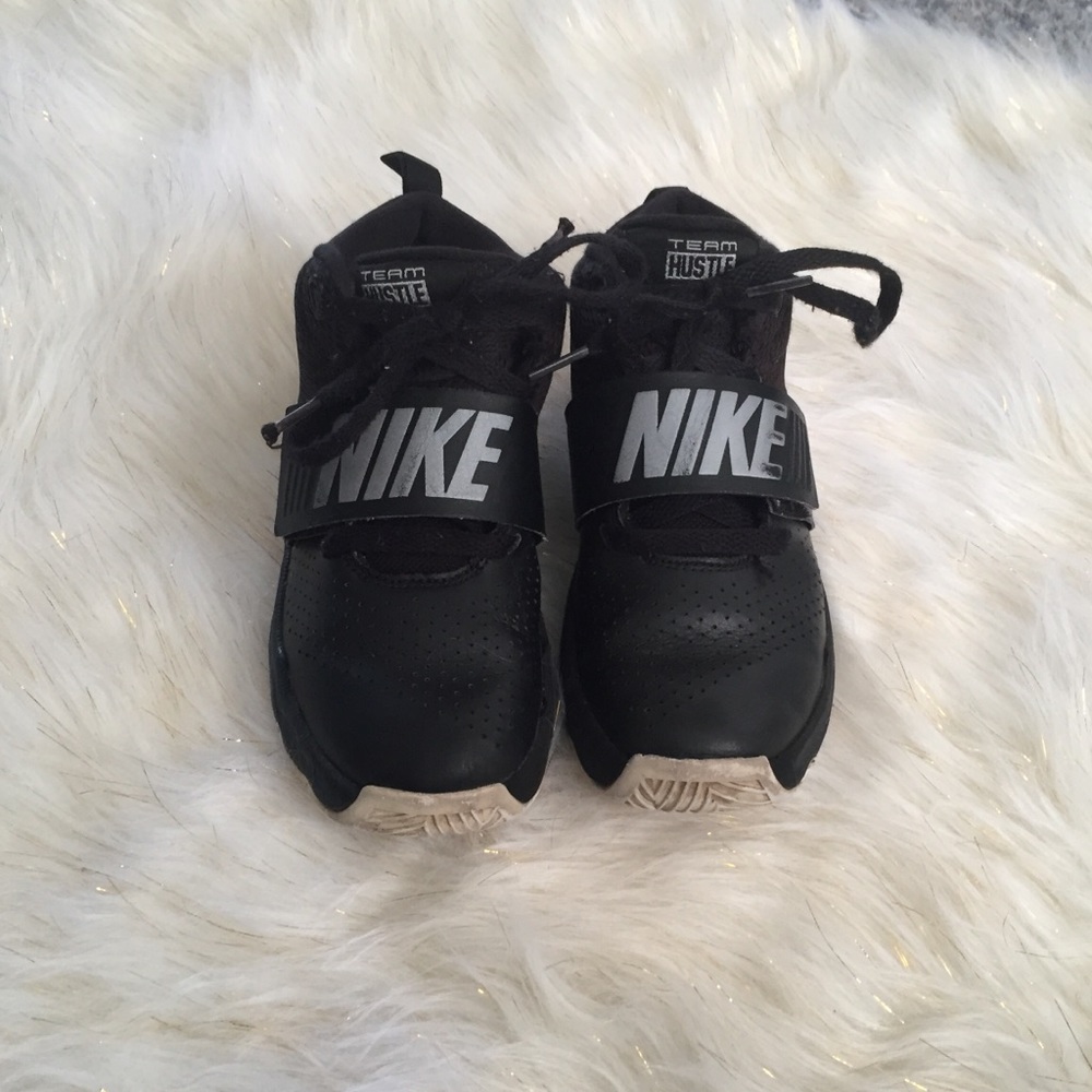 Sale‼️Kids boys nike‼️